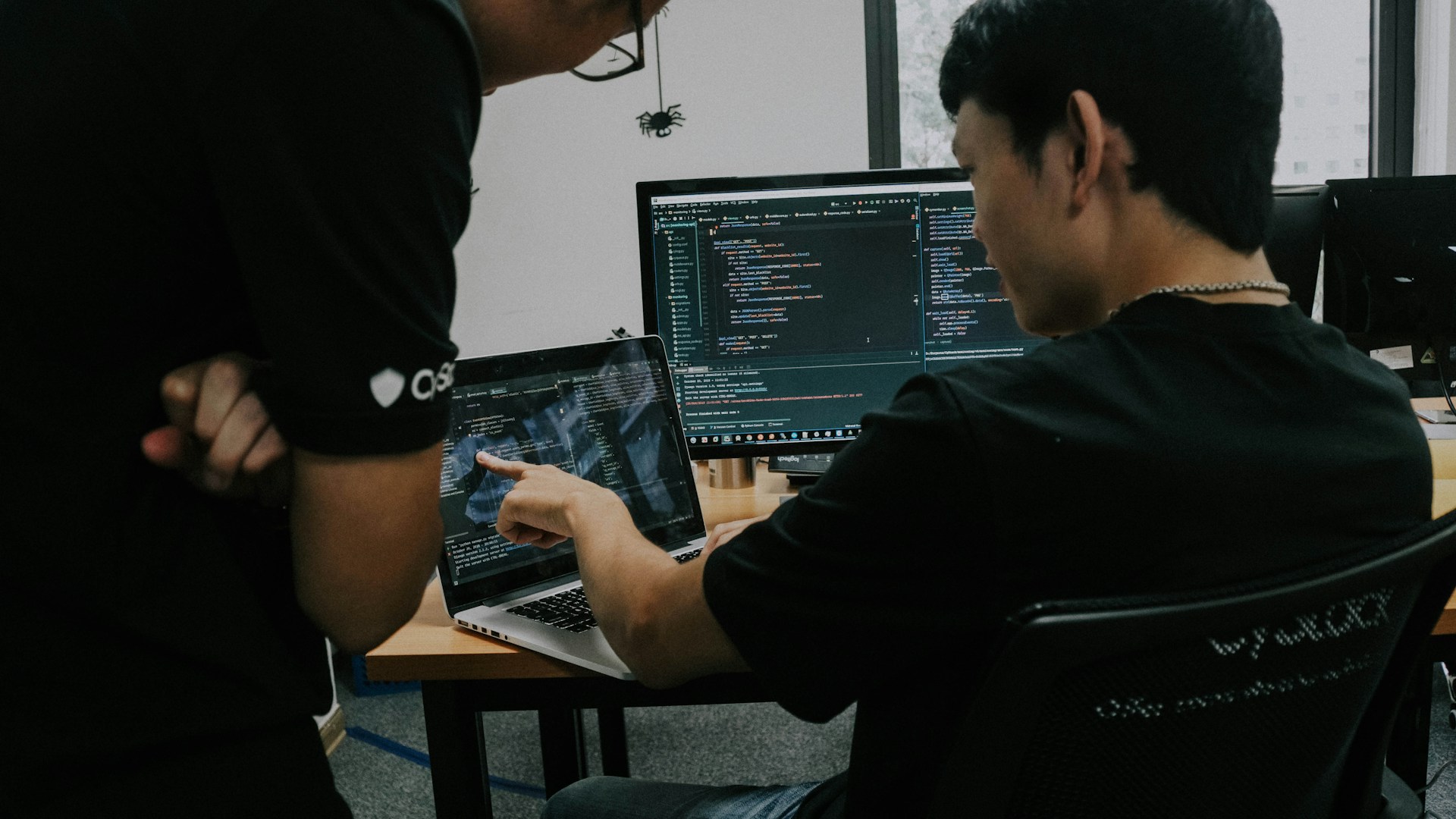 types of data engineers
