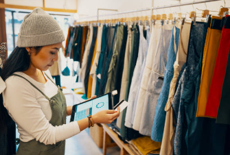 Fashion Store Manager